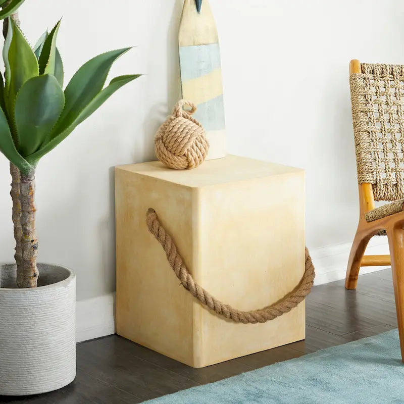 Fiber clay Contemporary Outdoor Accent Table - 15 x 15 x 18